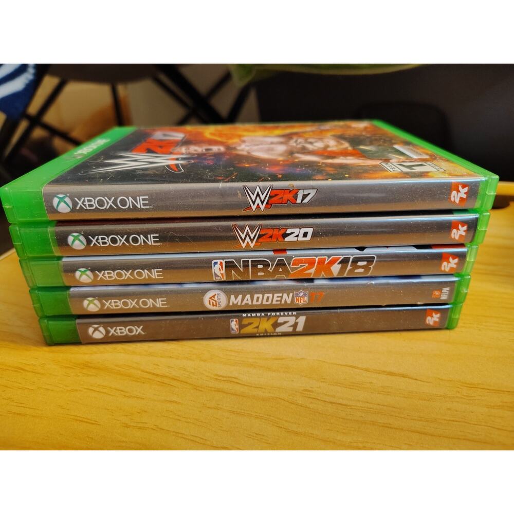 Lot of 5 Assorted Xbox One Video Games